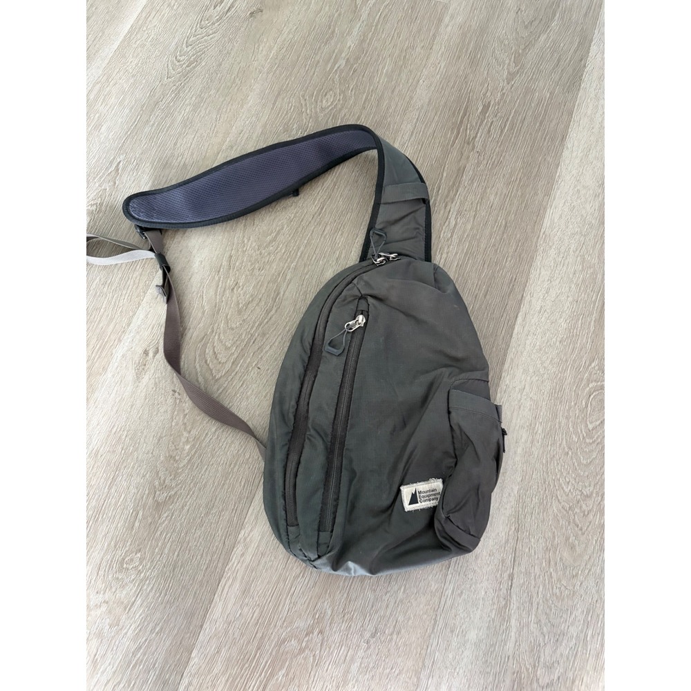 Mountain Equipment Company MEC Sling Bag Gray Ripstop Crossbody Backpack 9x14